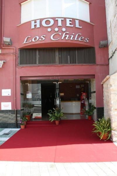 Hotel Los Chiles Villanueva Del Arzobispo Dış mekan fotoğraf